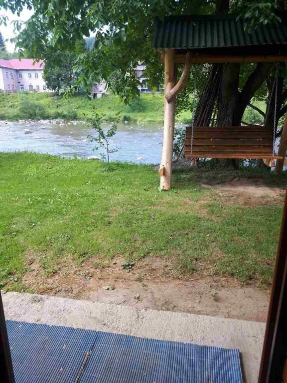 Загородные дома Yablunevyi Tsvit Яремче