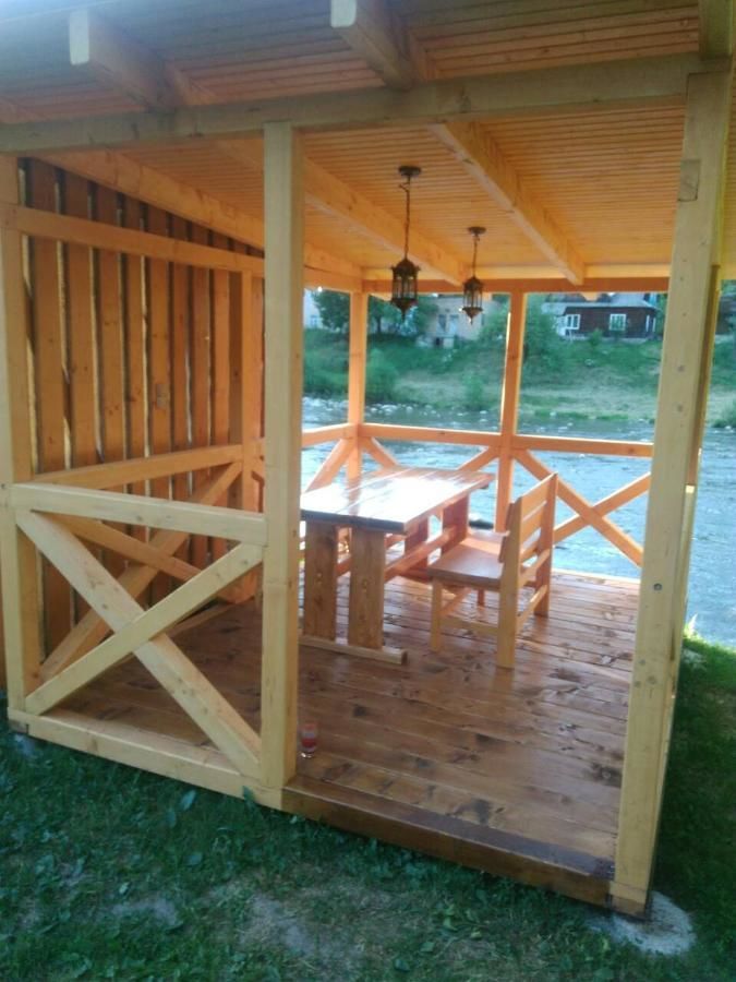 Загородные дома Yablunevyi Tsvit Яремче