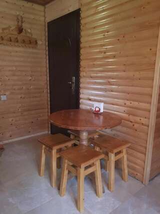 Загородные дома Yablunevyi Tsvit Яремче Дом с 1 спальней-22