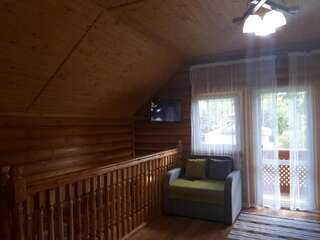 Загородные дома Yablunevyi Tsvit Яремче Дом с 1 спальней-28